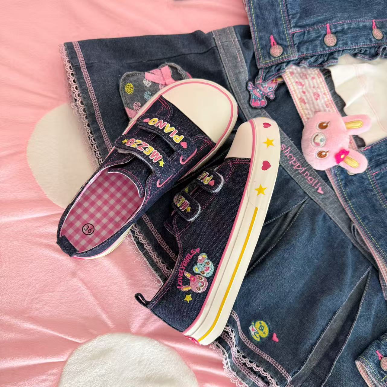 Women Shoes Store - Spring Summer New Low-top Embroidered Sneakers