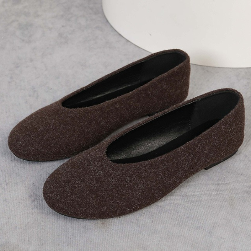 Women Shoes Japanese Brand - Retro Lightweight Loafers for Women Round