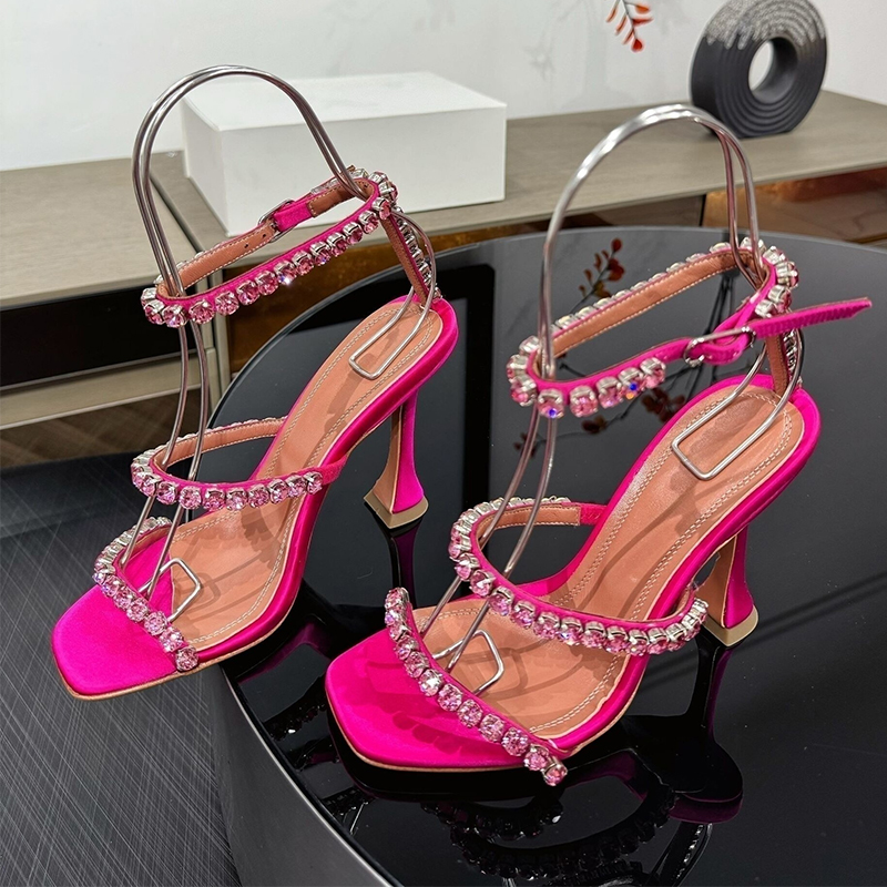 Runway Cup High-Heeled Silk Sa - Rhinestone Sandal Women recension och pris