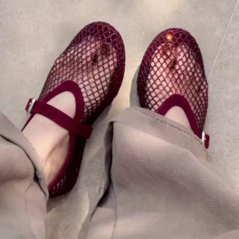 Hollow Rhinestone Baotou Sanda - Mule Slip On recension och pris